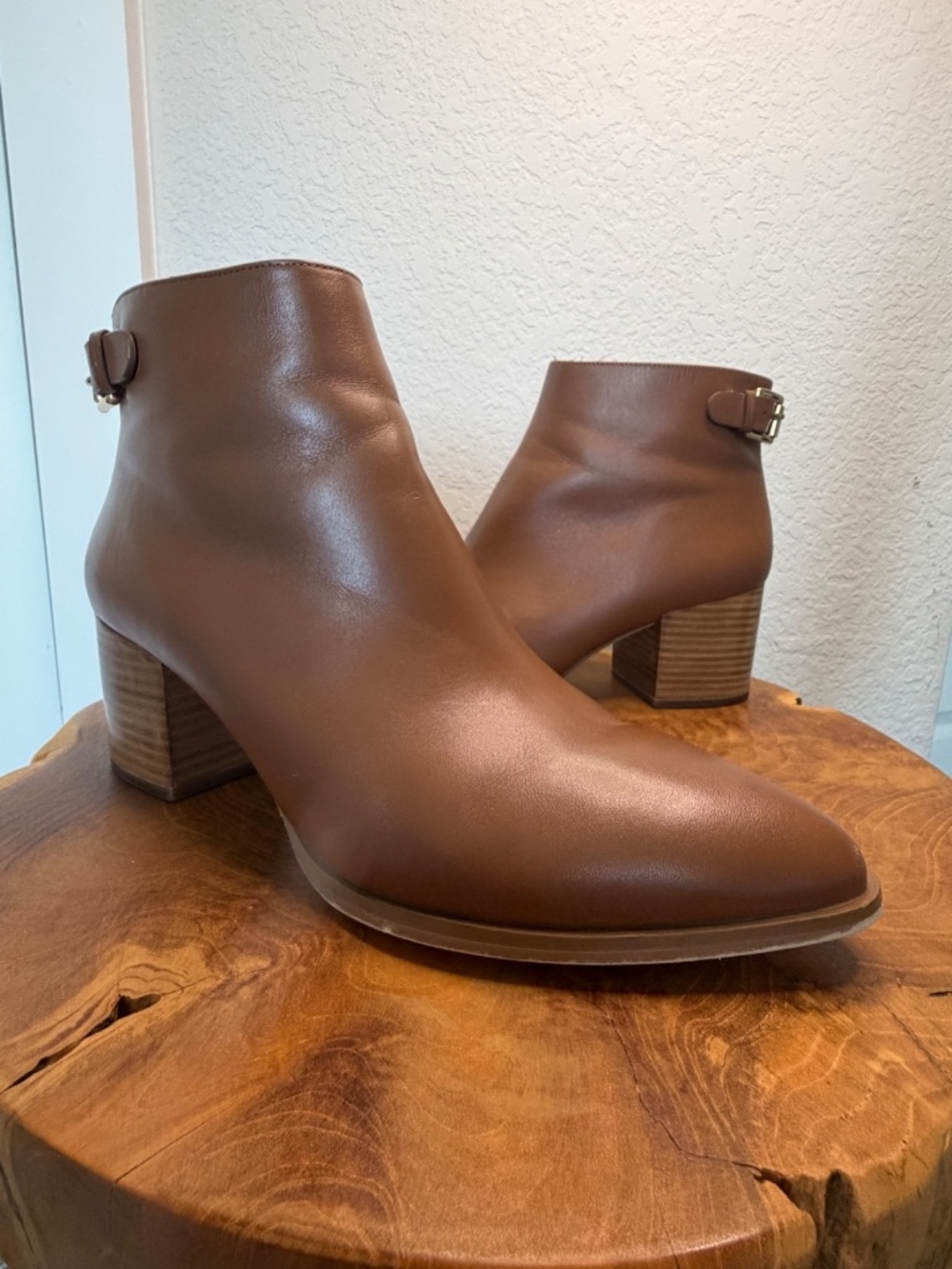 Michael Kors Booties Women's sz 9.5M Block Heel Ankle Boots Brown
